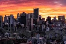 糖心app官网二维码-甜蜜陷阱，详解糖心app背后的多面诱惑